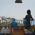 Brezza Di Mare לינה וארוחת בוקר 3*