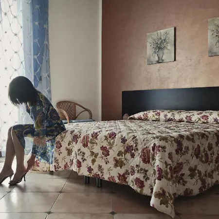 Brezza Di Mare فندق مبيت وإفطار Vitigliano