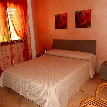 Bed & Breakfast Brezza Di Mare 3*