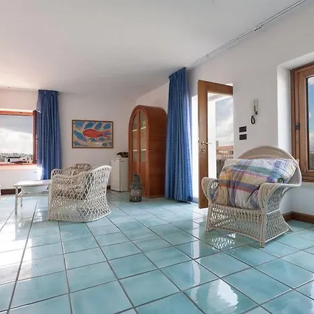 Brezza Di Mare Vignacastrisi